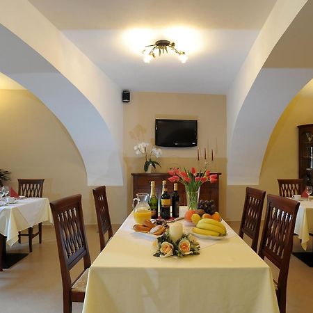 Hotel U Krale Jičín Εξωτερικό φωτογραφία