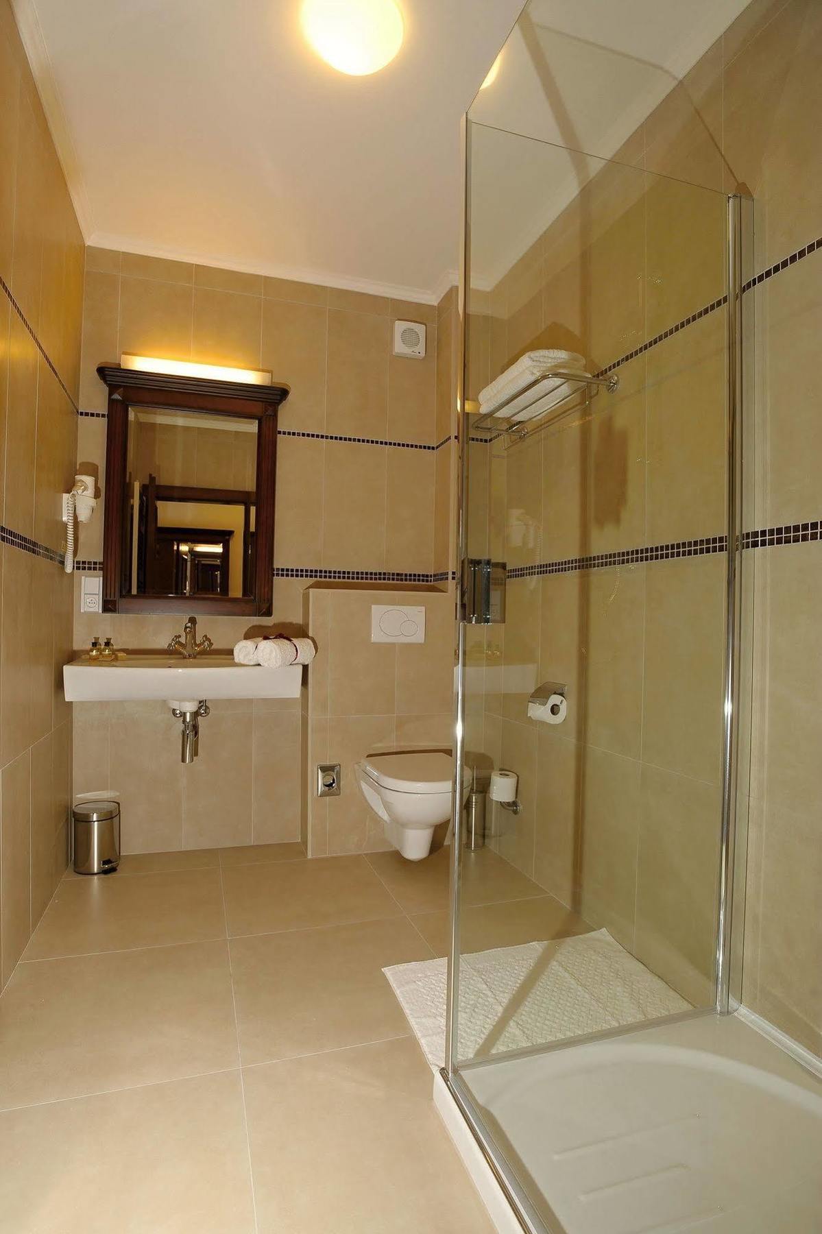 Hotel U Krale Jičín Εξωτερικό φωτογραφία